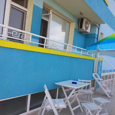 Casa de hóspedes синьо лято