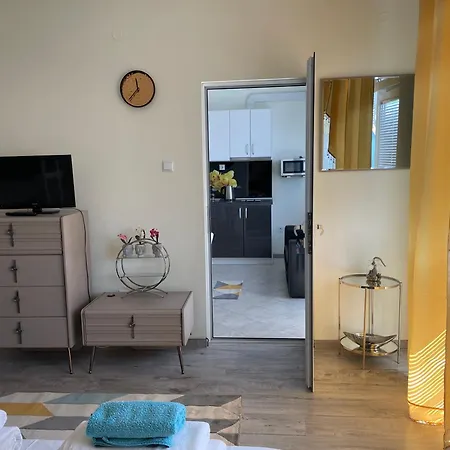 Casa de hóspedes синьо лято 3*