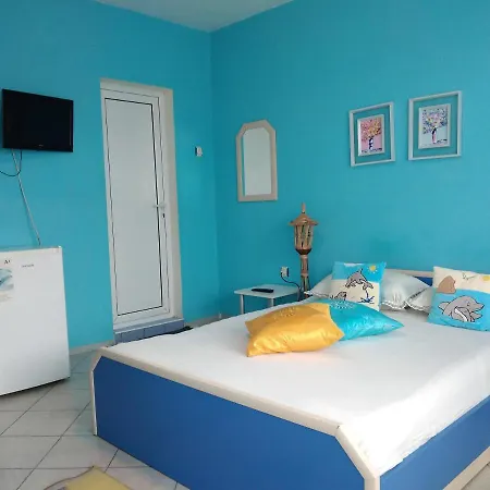 Pensionat синьо лято Pomorie