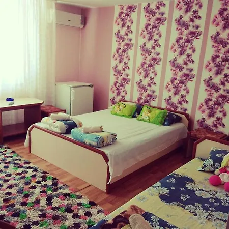 синьо лято Pensionat Pomorie