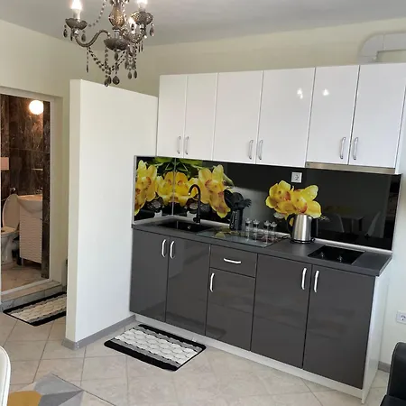 синьо лято Pensionat Pomorie