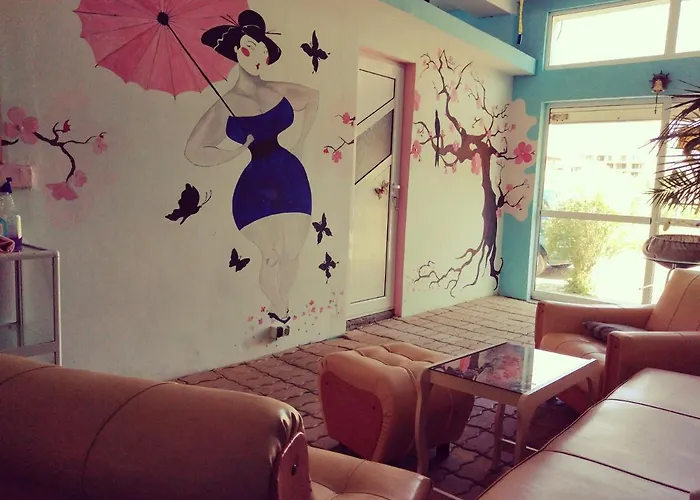 Pensión синьо лято 3*