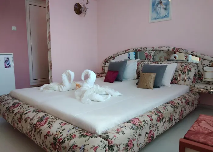 синьо лято Pensión Pomorie