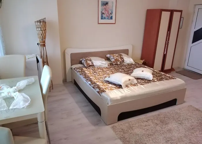 синьо лято Pomorie