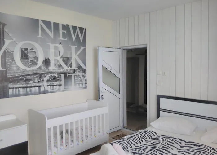 синьо лято Pensión 3*