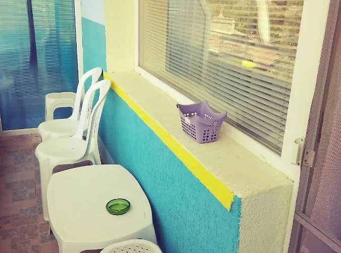 синьо лято Pensión 3*