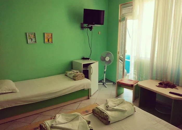 Pensión синьо лято Pomorie