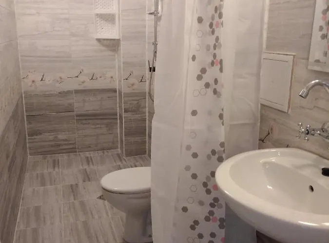 Pensión синьо лято 3*