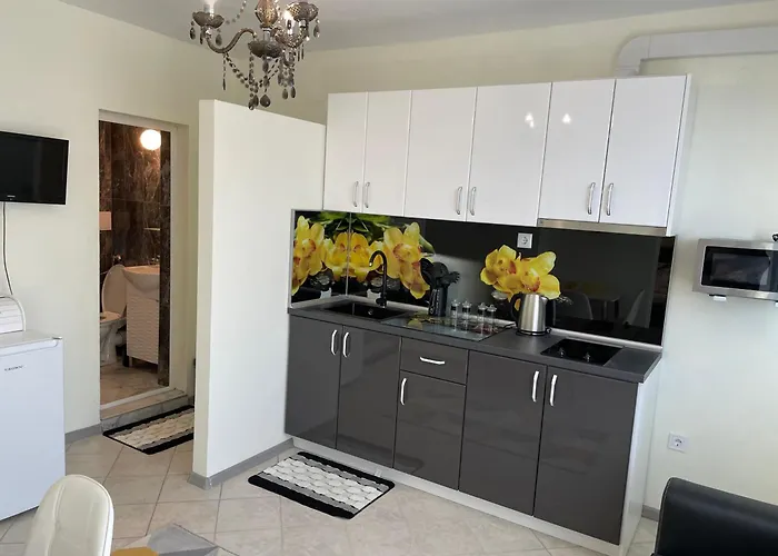 синьо лято Pensión Pomorie